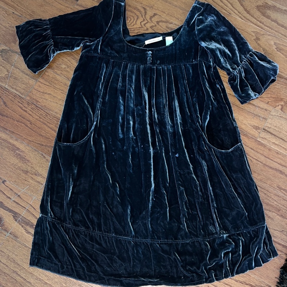 gray velvet Laundry By Design top